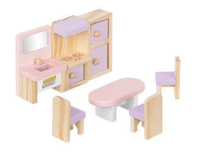 Sada dřevěného nábytku pro panenky