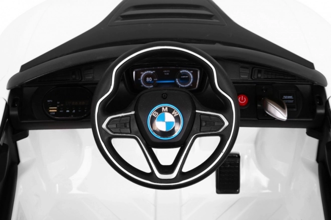 BMW I8 Lift Battery Car White + dálkové ovládání + pomalý start + 3bodové pásy + MP3 USB + LED dioda