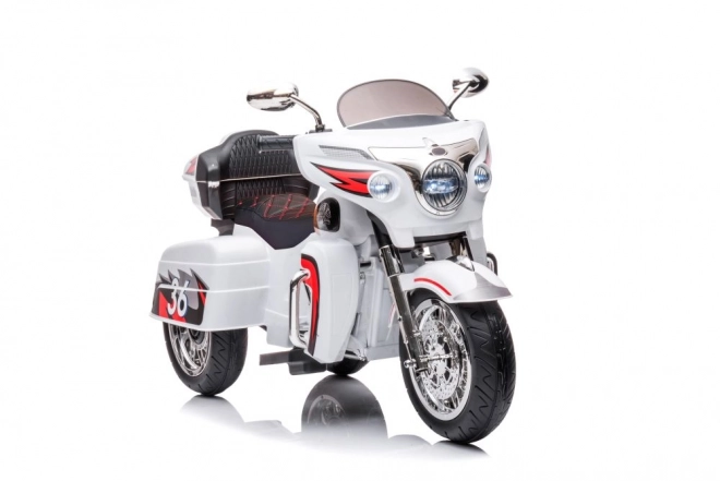 Nabíjecí tříkolová motorka Goldwing White