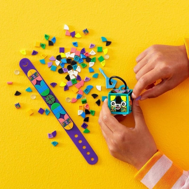 LEGO Dots 41945 Neonový tygr – náramek & ozdoba na tašku