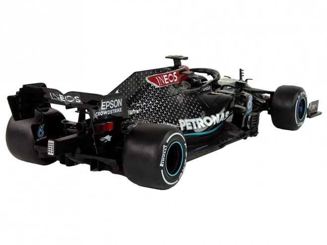 R/C závodní vůz Mercedes-AMG F1 1:12