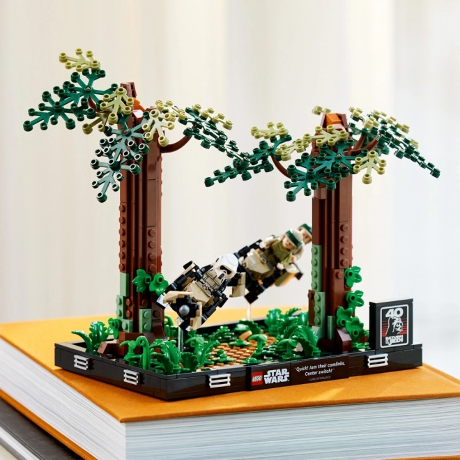 LEGO® Star Wars™ 75353 Honička spídrů na planetě Endor™ – diorama