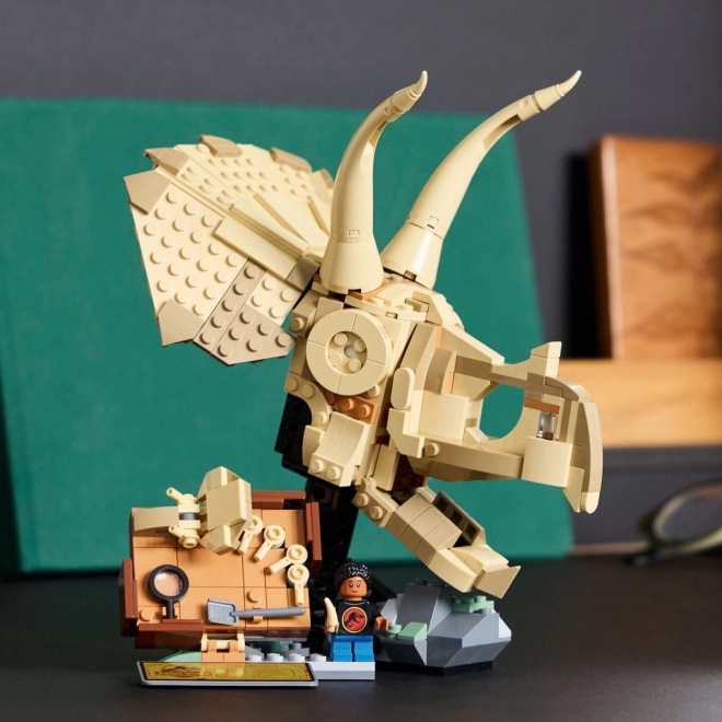 Lego Jurassic World dinosauří lebka triceratopse