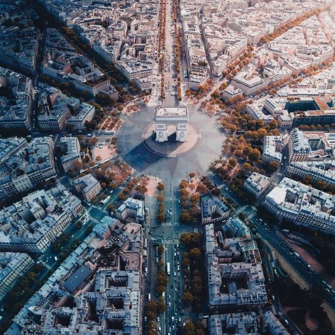 Paříž 1000 dílků