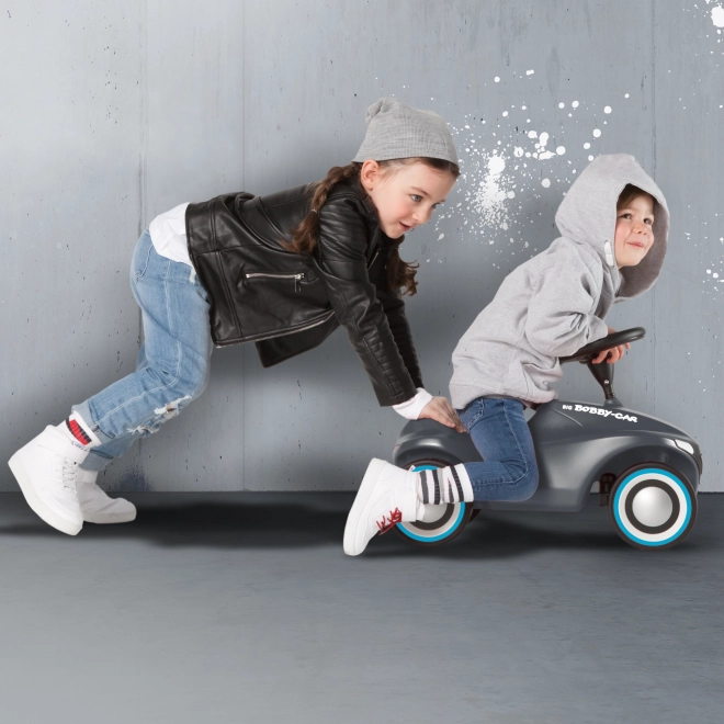 Auto odstrkovadlo BIG BOBBY CAR NEO antracitové