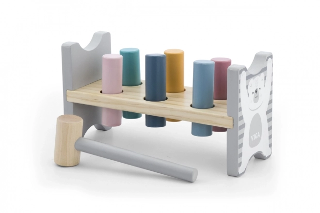 VIGA PolarB Dřevěná lavička s kladívkem – Montessori hračka
