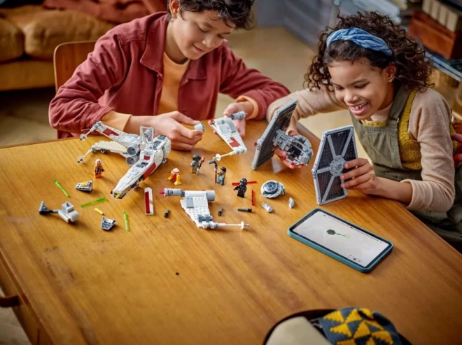 LEGO Star Wars 75393 Stíhačka TIE a X-wing - kombinovaná stavebnice