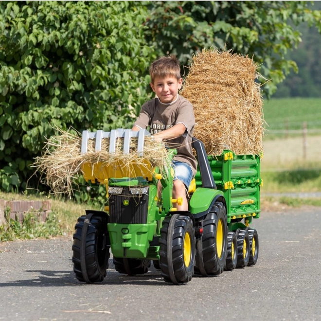 Lopatka pro traktor s úchopem na nakládání dřeva