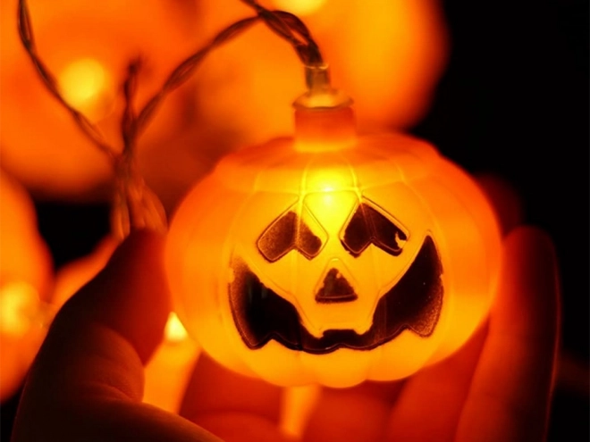 Světla 10 vedl závěsné dýně halloween 200cm svítící dekorace dýňová dekorace