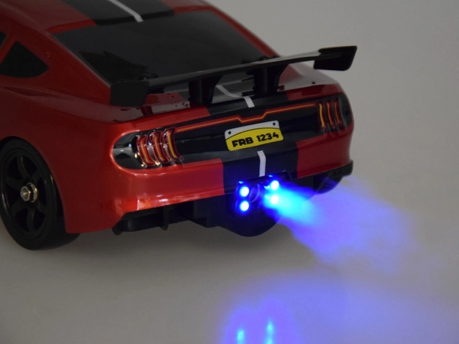 Zábavné auto na dálkové ovládání s driftovacím kouřem a LED osvětlením