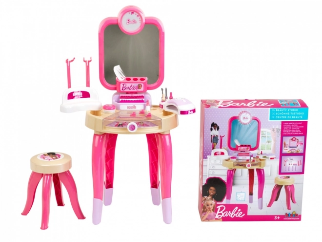 Toaleta Barbie s lampou na nehty pro hybridy