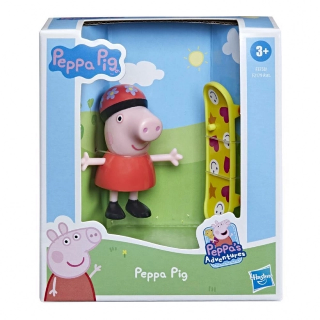 Figurka prasátka Peppy se skateboardem