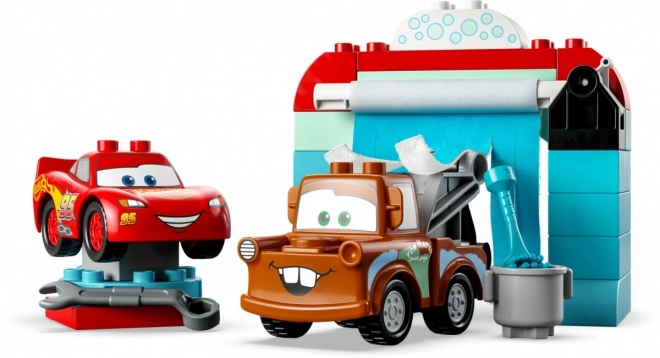 LEGO® DUPLO® Disney 10996 Na myčce s Bleskem McQueenem a Bur