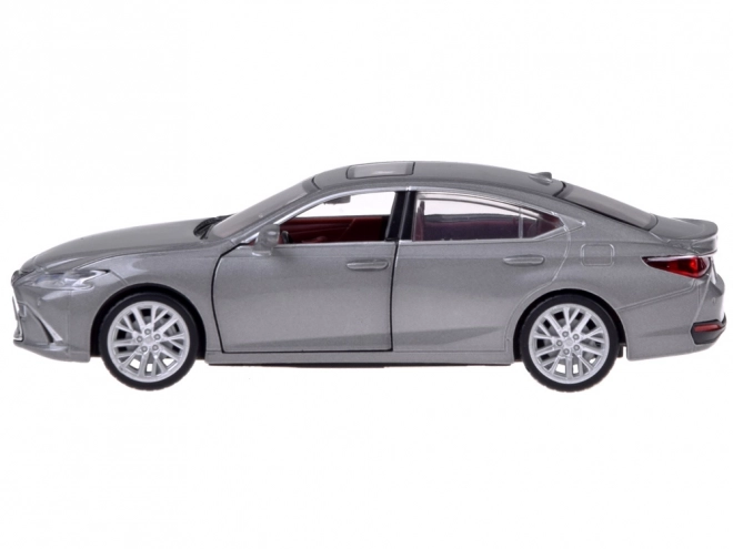 Model auta Lexus ES300h 1:35 s osvětlením a zvukem