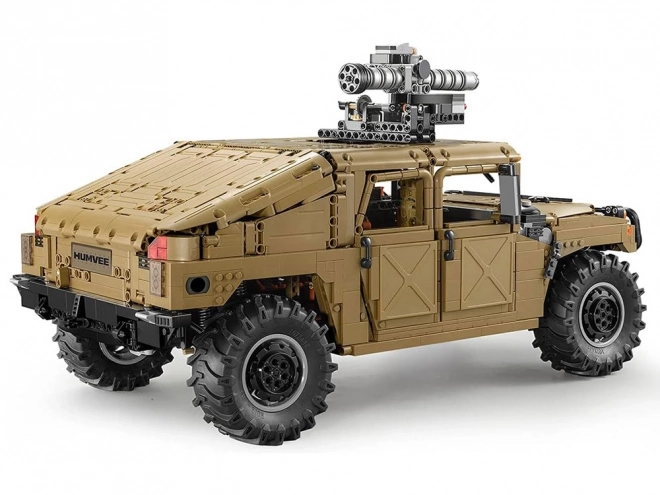 Stavebnice 3935-ele Vojenský automobil Humvee 1:18 ZA5252