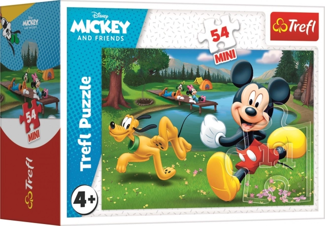 TREFL Puzzle Mickey Mouse: U jezera 54 dílků