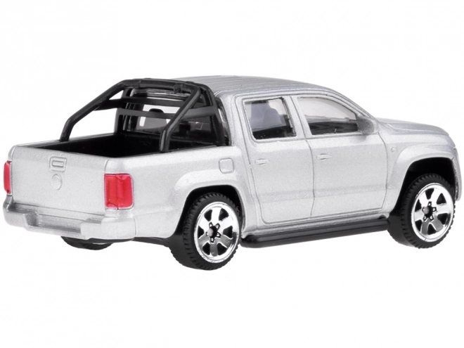 Kovové autíčko Volkswagen Amarok 1:64