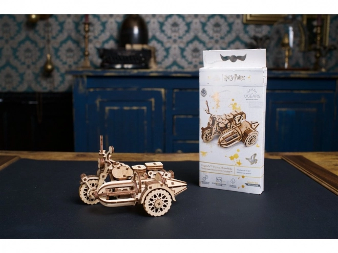 Ugears 3D dřevěné mechanické puzzle Vojenské nákladní auto