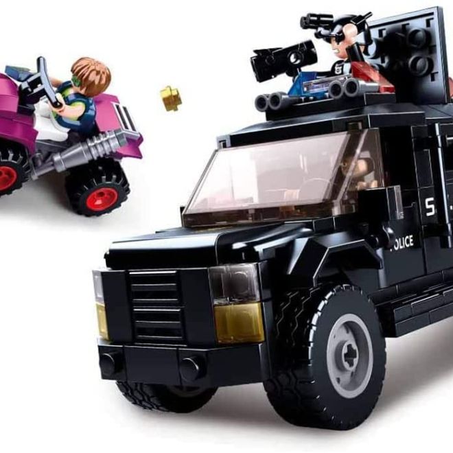 Sluban Policie M38-B0653 SWAT vyzbrojený vůz a zloděj na 4-kolce