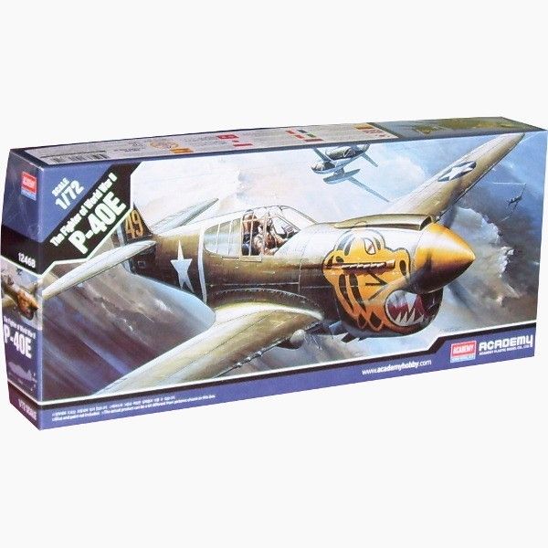 ACADEMY Curtiss P-40E Wa rhawk