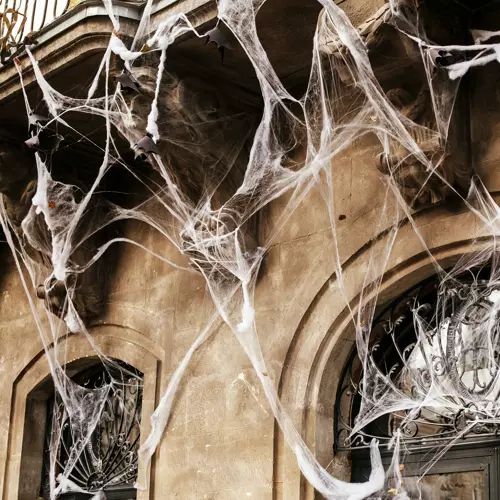 Halloweenská umělá pavučina s pavouky