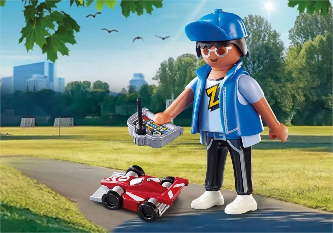 PLAYMOBIL® Playmo-Friends 70561 Teenager s autem na dálkové ovládání