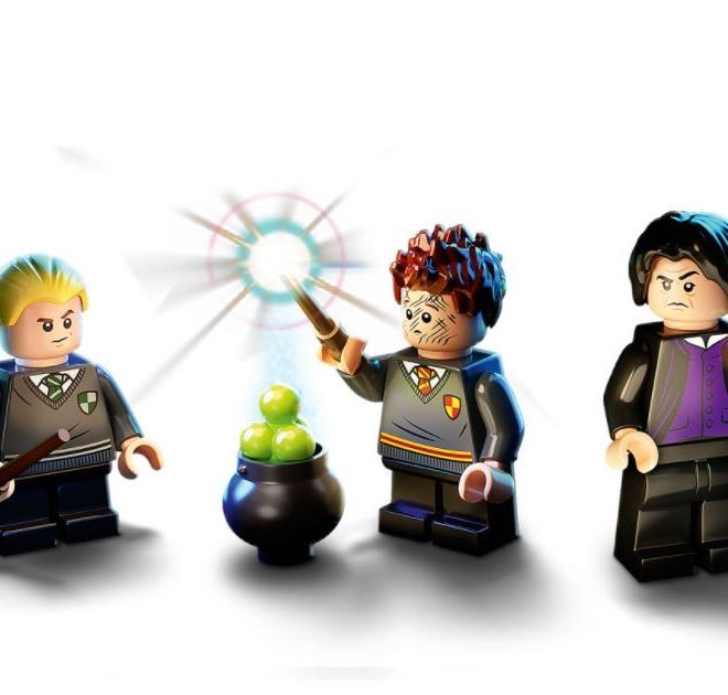 LEGO® Harry Potter™ 76383 Kouzelné momenty z Bradavic - výuka lektvarů