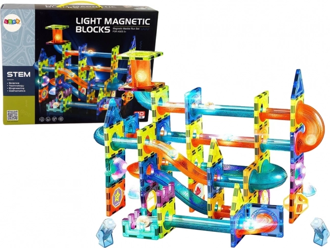 Kuličková dráha magnetická plast 110ks 16 kuliček + doplňky na baterie v krabici 36x28x9cm