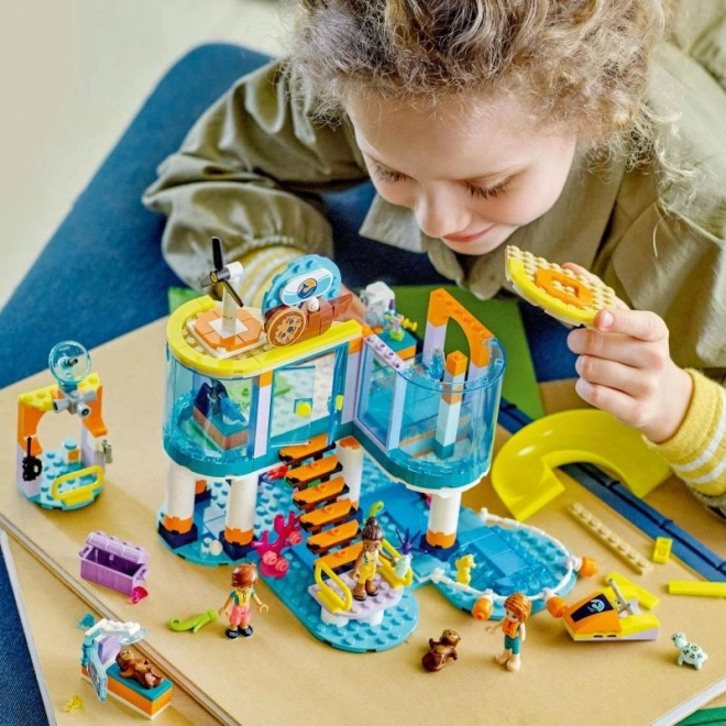 LEGO Friends 41736 Námořní záchranářské centrum