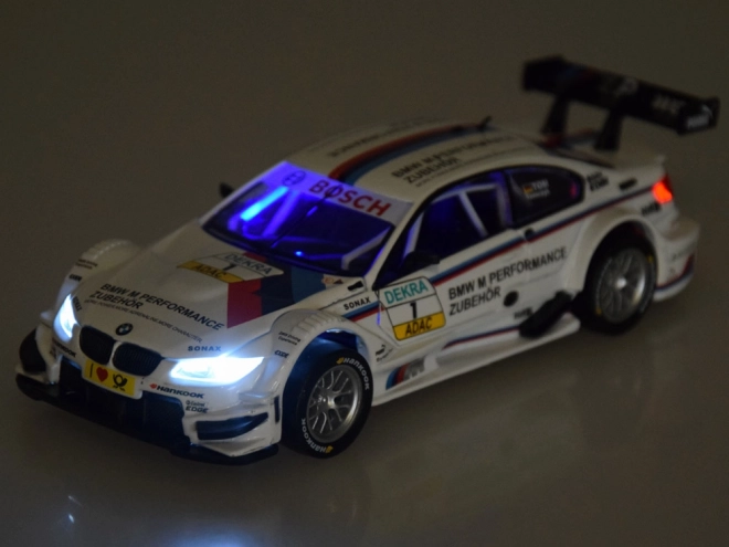 Kovový sportovní model vozu BMW M3 DTM 1:32 s efekty