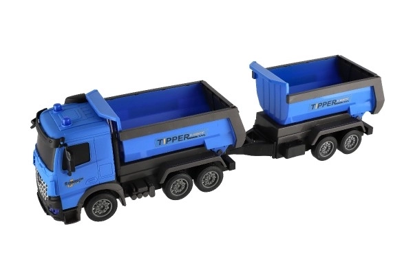 Nákladní auto s vlekem pro děti