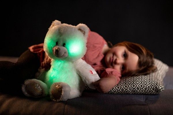 Snílek medvěd bílý plyš 40cm na baterie se světlem se zvukem v sáčku