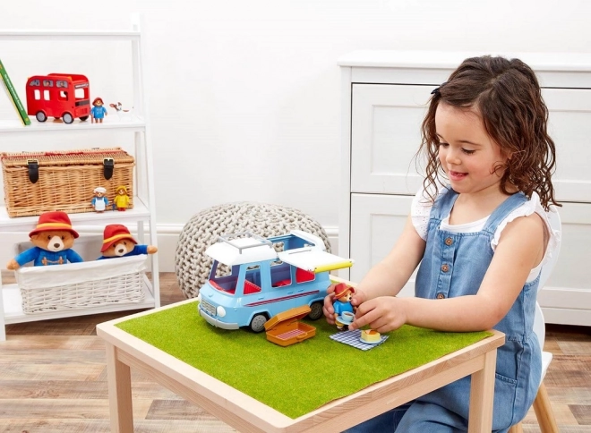 Karavan s Paddingtonem a příslušenstvím