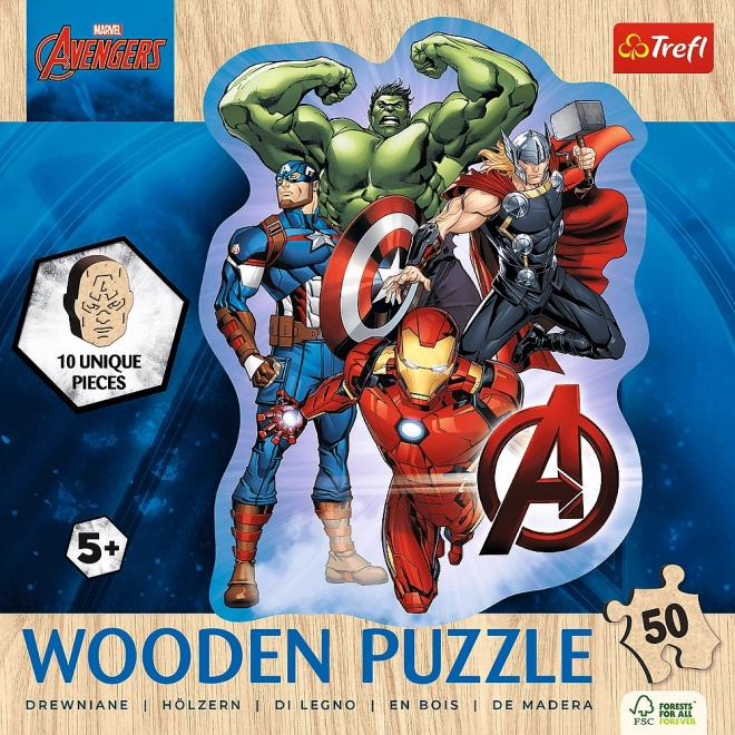 TREFL Dřevěné obrysové puzzle Avengers a jejich dobrodružství 50 dílků