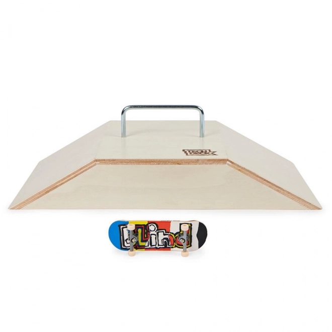 Tech Deck - dřevěná rampa