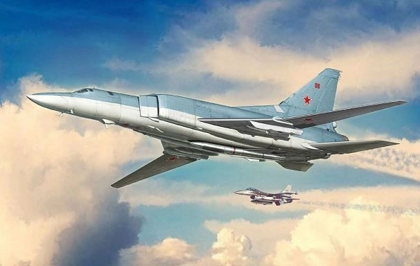 Plastikový model Tu-22M2 Backfire -B 1/72