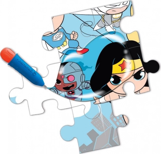 CLEMENTONI Puzzle s malováním vodou Water Magic: DC Super Friends 15 dílků