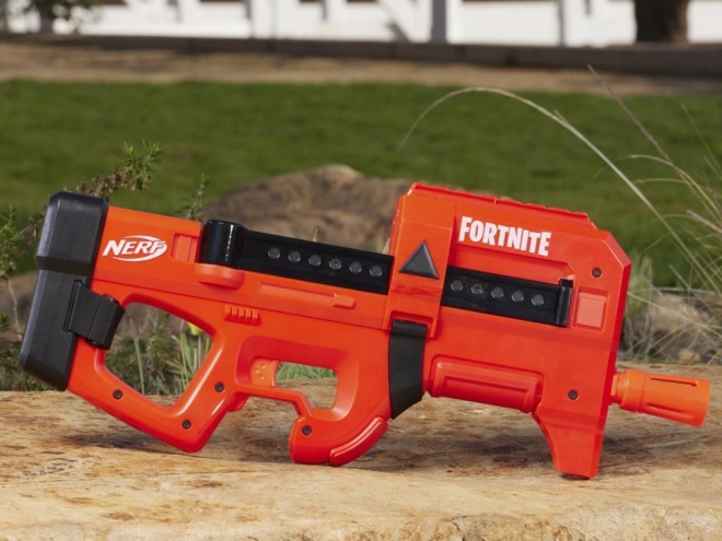 Hasbro Nerf Fortnite kompaktní SMG blaster