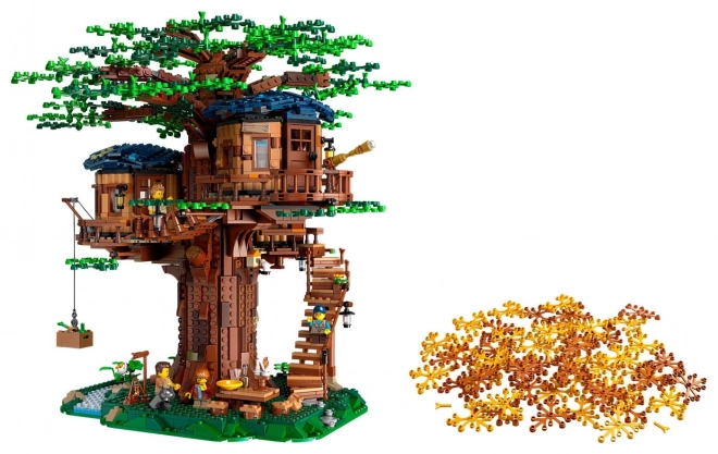 LEGO Ideas Domeček na stromě 21318