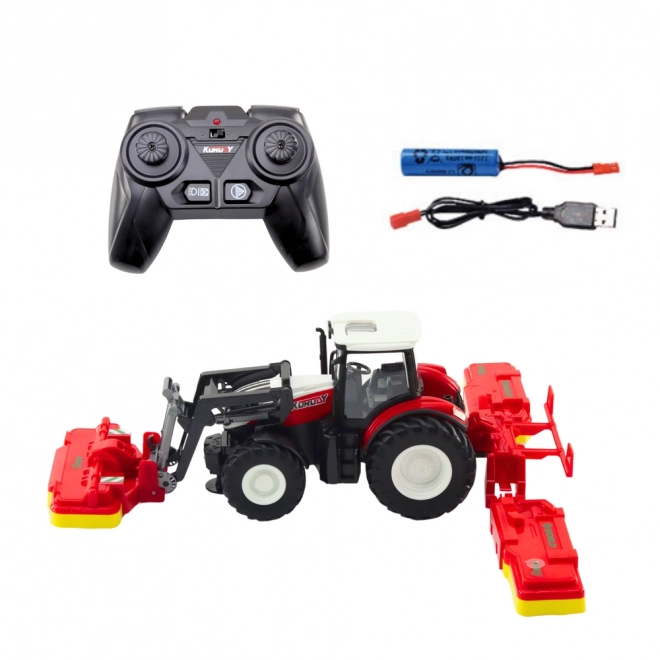 Zdalně řízený traktor s sekačkami na trávu