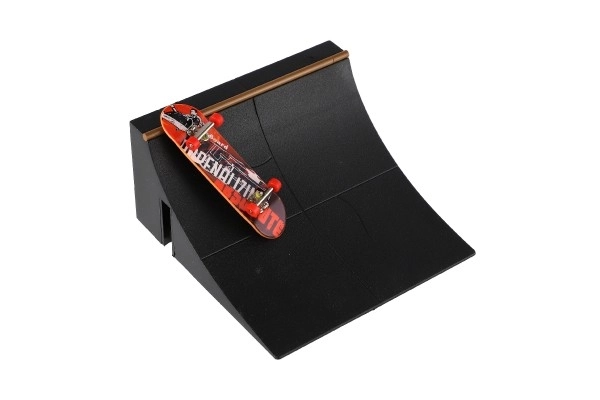 Skateboard prstový šroubovací s rampou plast mix druhů na kartě 20x29x7cm