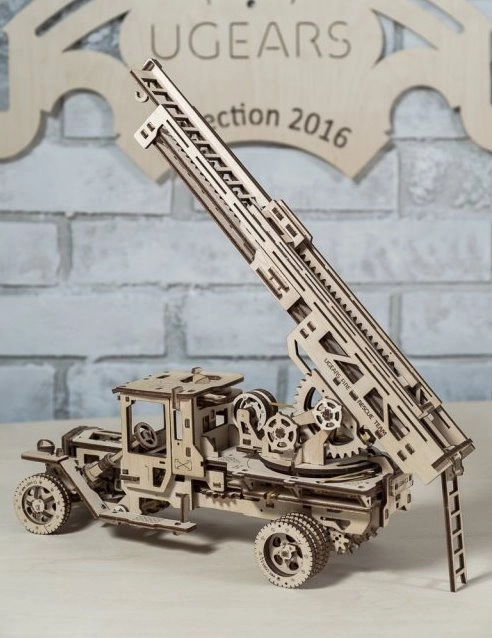 Ugears 3D puzzle - Truck UGM11 s požárním žebříkem 537 dílků