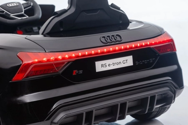 Elektrické autíčko pro děti Audi RS e-tron GT černé