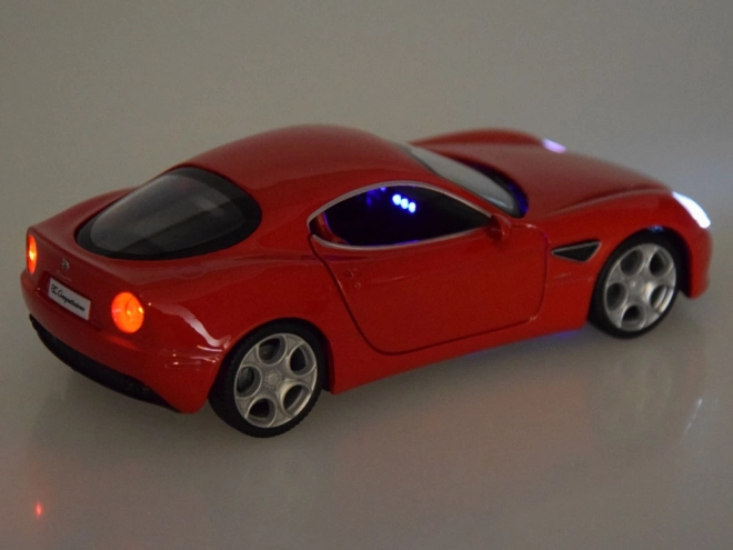 Kovový model auta Alfa Romeo 8C Competizione měřítko 1:32