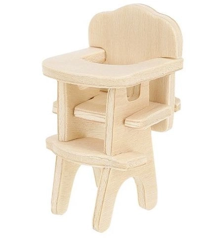 Dřevěný nábytek do domečku pro panenky