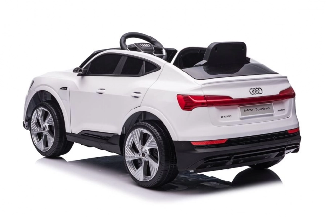 Audi E-Tron Autobaterie bílá QLS-6688