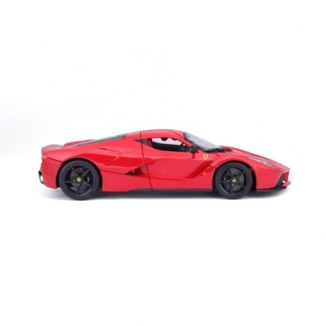 Bburago 1:18 La Ferrari červená