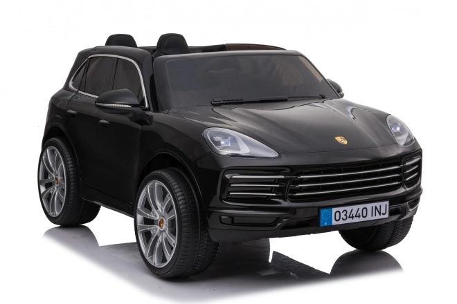 Porsche Cayenne S Vozidlo lakované na černo