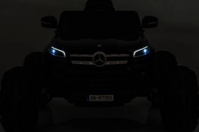 Mercedes DK-MT950 4x4 bateriové auto černě lakované