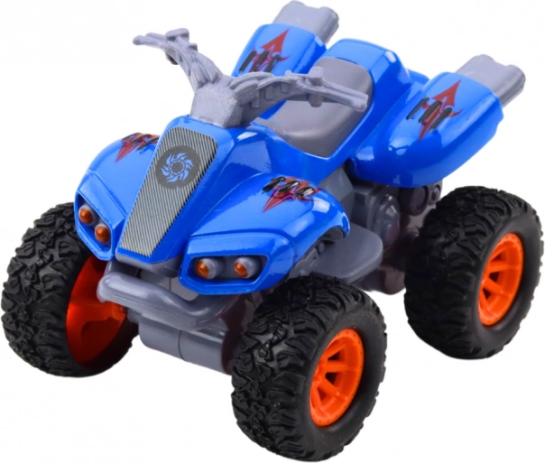 Quad s pohonem, gumová kola a kovová karoserie
